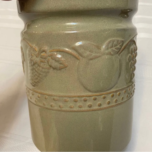 Ceramic Cookie Storage Decorative Kitchen Decor Decanter- EUC - Picture 4 of 9